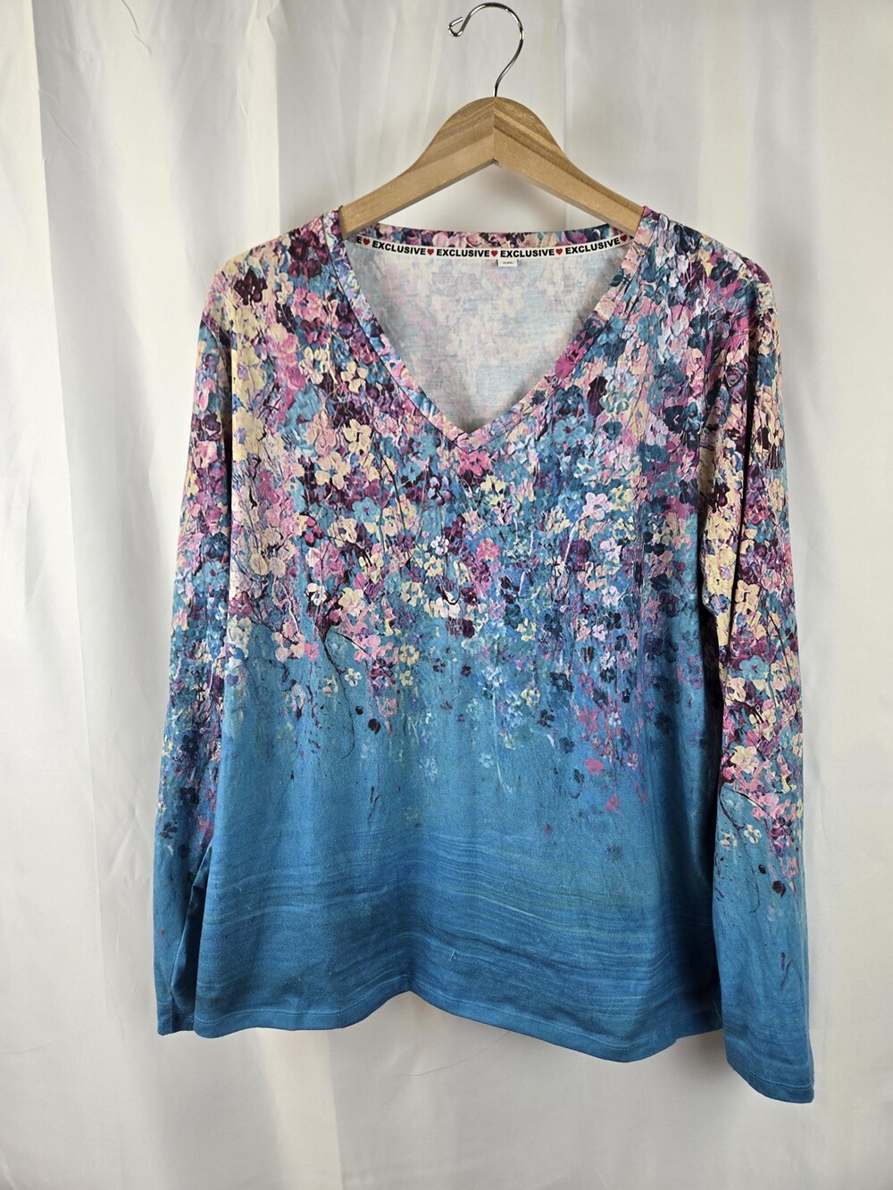 Exclusive Shirt Womens XXL Multicolor Floral Print V Neck Long Sleeve Tee Top